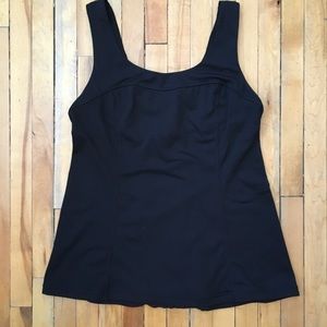 Black lululemon top